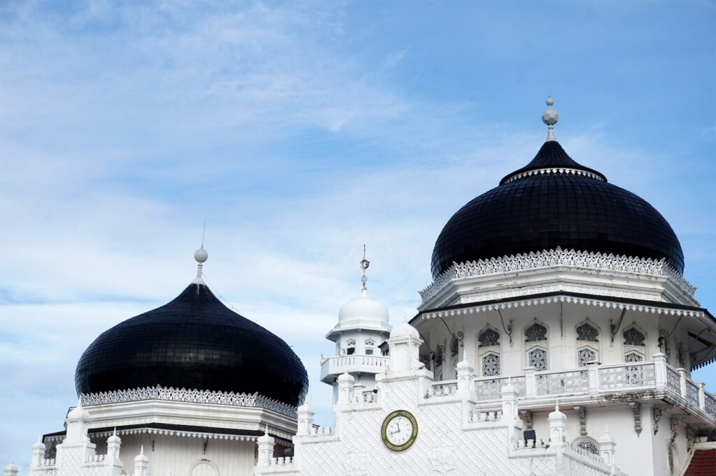 Building mosques in France